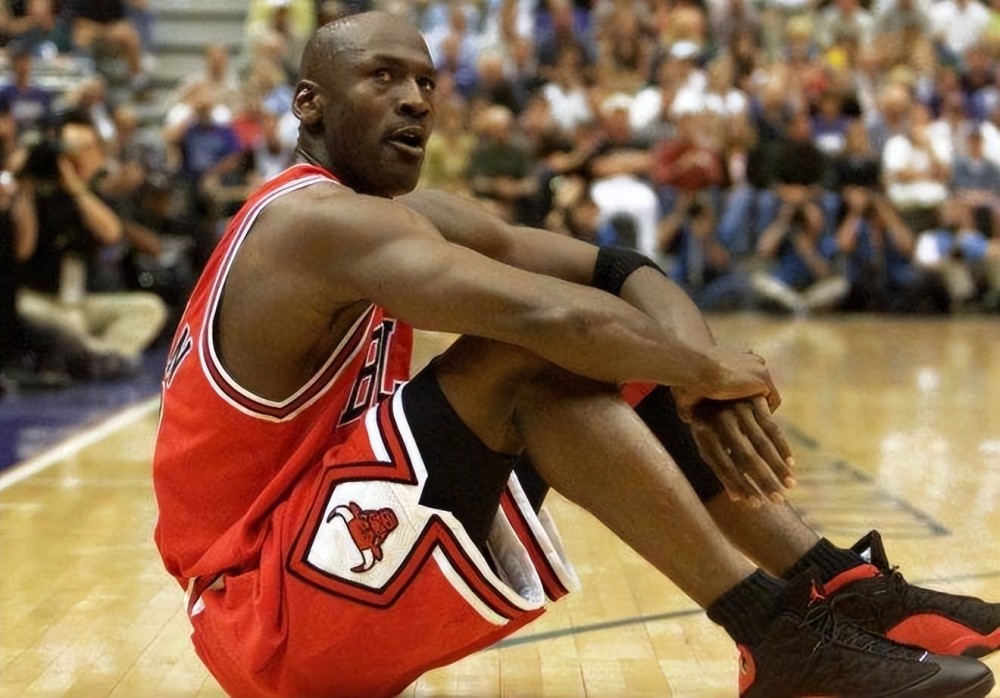 防守空缺 防守空缺