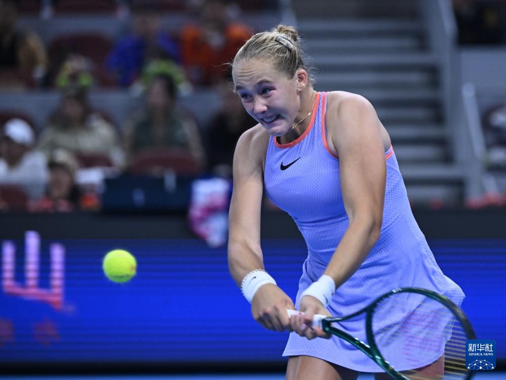 作出人员调 作出人员调