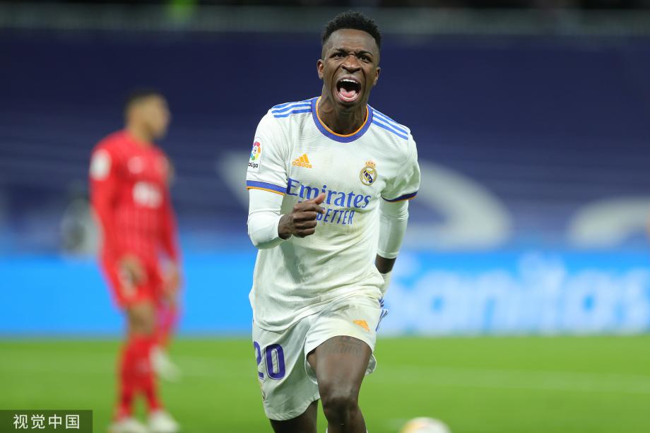 通过不懈的 通过不懈的