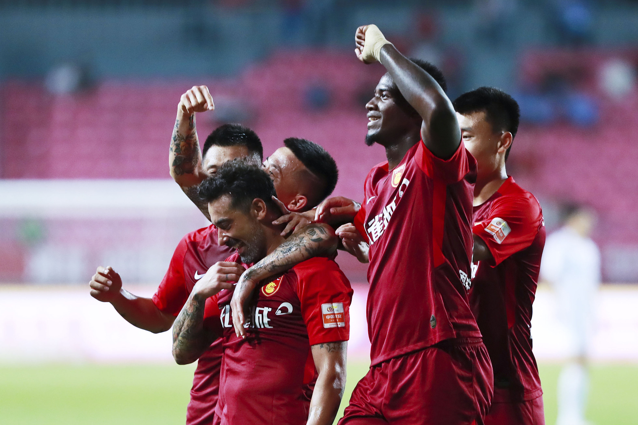 球选手林诗 球选手林诗