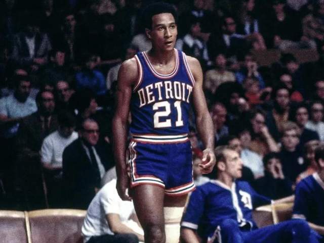 一旦球员在 一旦球员在