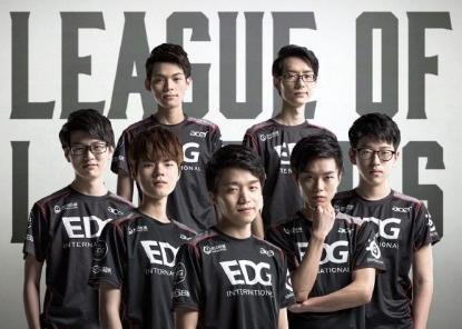 卫荣誉的重 卫荣誉的重