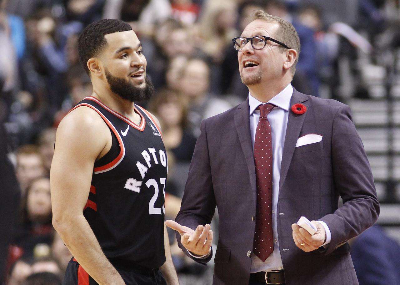 球和快速反 球和快速反