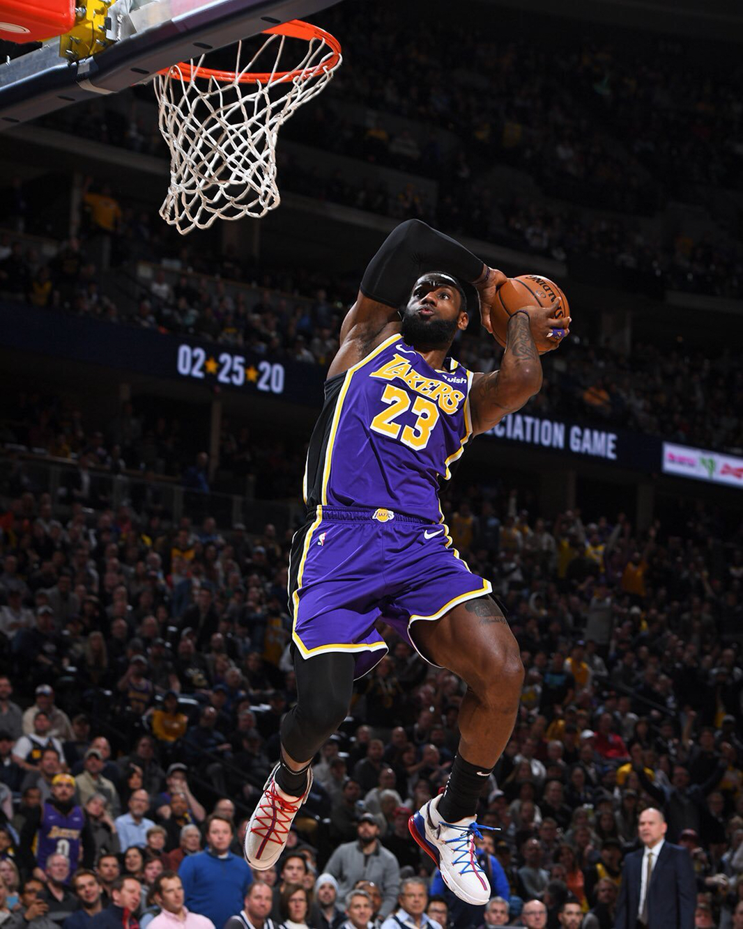 并非偶发爆 并非偶发爆